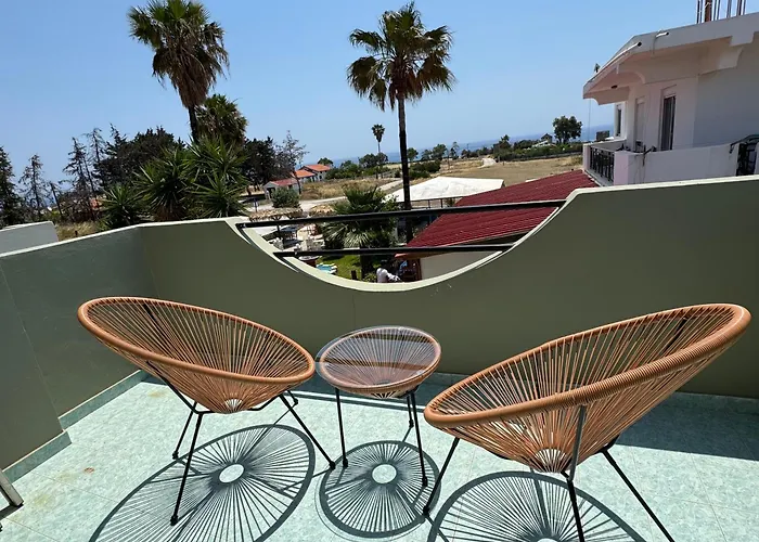Villa Irilena - Beach House With Private Pool Villa Gennadi