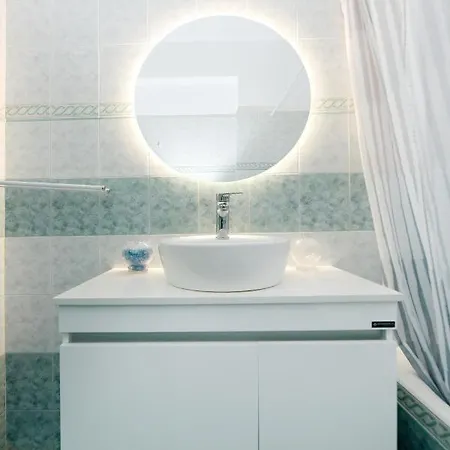 Irilena - 4bdr House * Gennadi