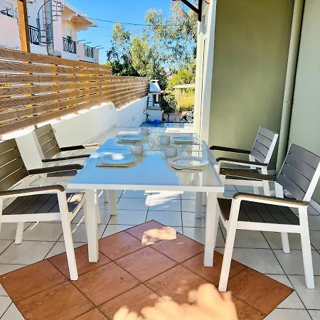 Irilena - 4bdr House * Gennadi