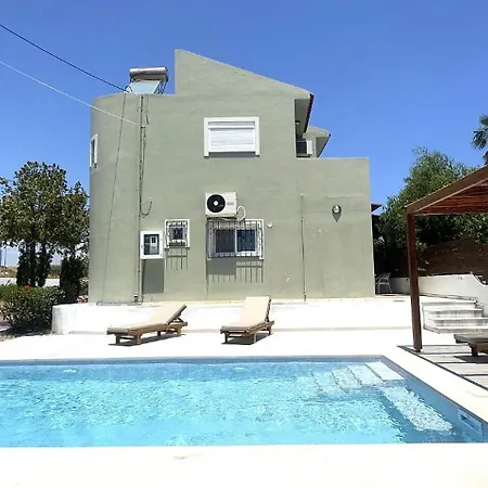 Irilena Rhodes - Private Pool & Sea View