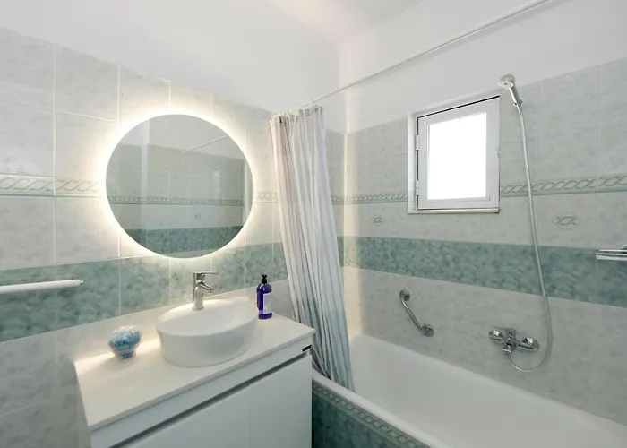 Villa Irilena - Beach House With Private Pool Willa