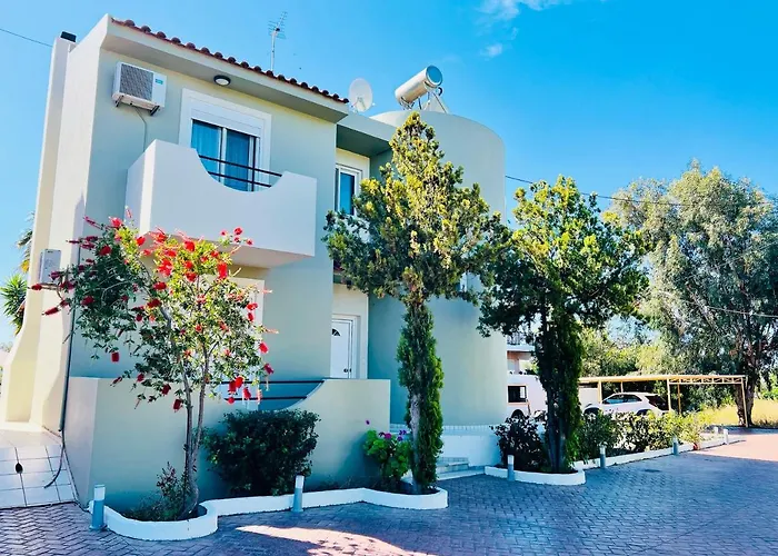 Willa Villa Irilena - Beach House With Private Pool *